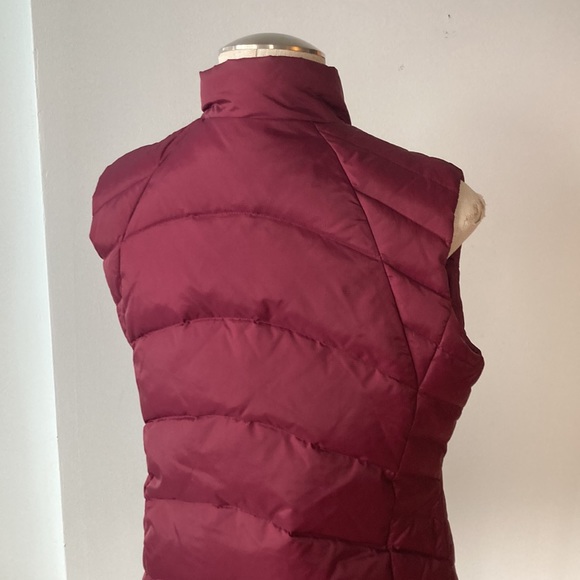 Mondetta maroon puffer vest - Picture 6 of 11